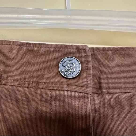 Tommy Bahamas Women’s 12 Brown Capri Chino Button Ankle Detail - Picture 3 of 5